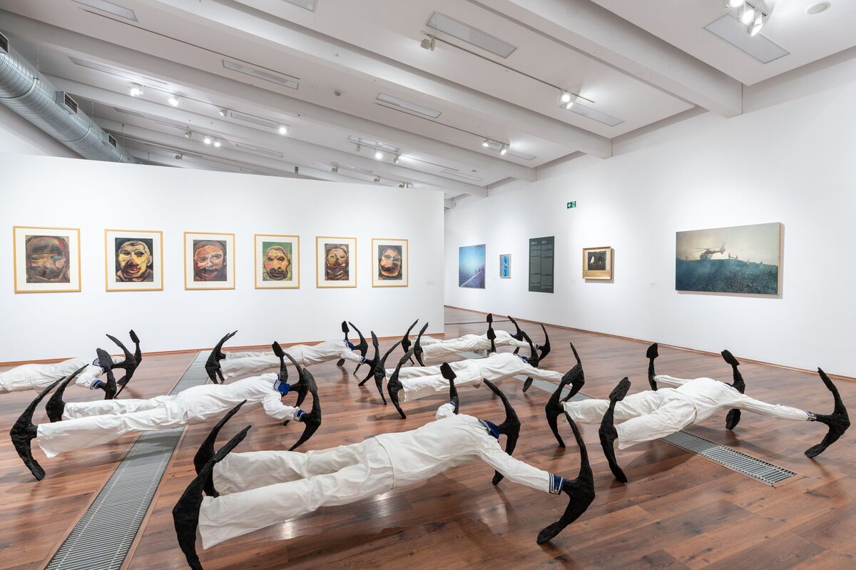 Firkalak: A víz alatt